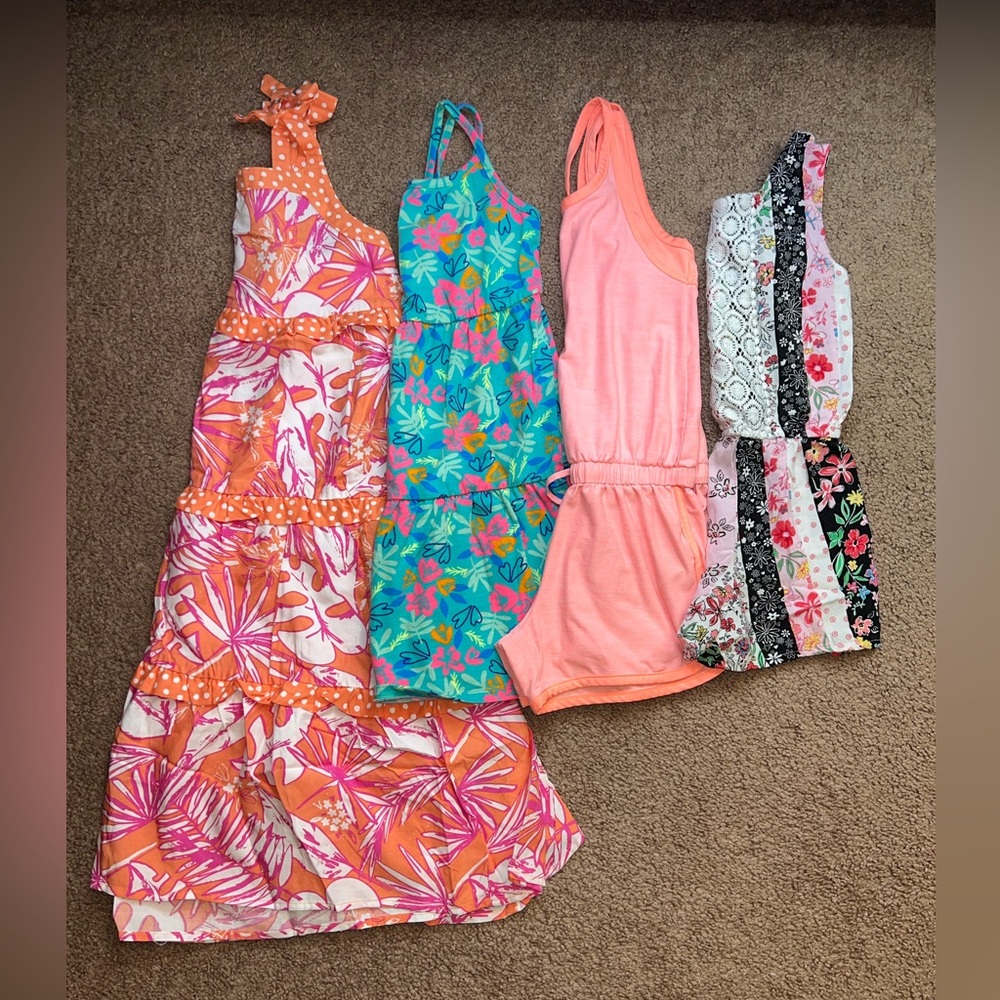 🎀 Girl’s Size 4/5 Summer Dress/Romper Bundle